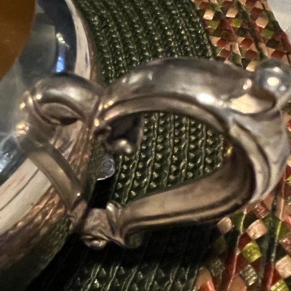 Wm Rogers Finest Quality International Company Silver Teapot, Sugar & Cream - Picture 10 of 16